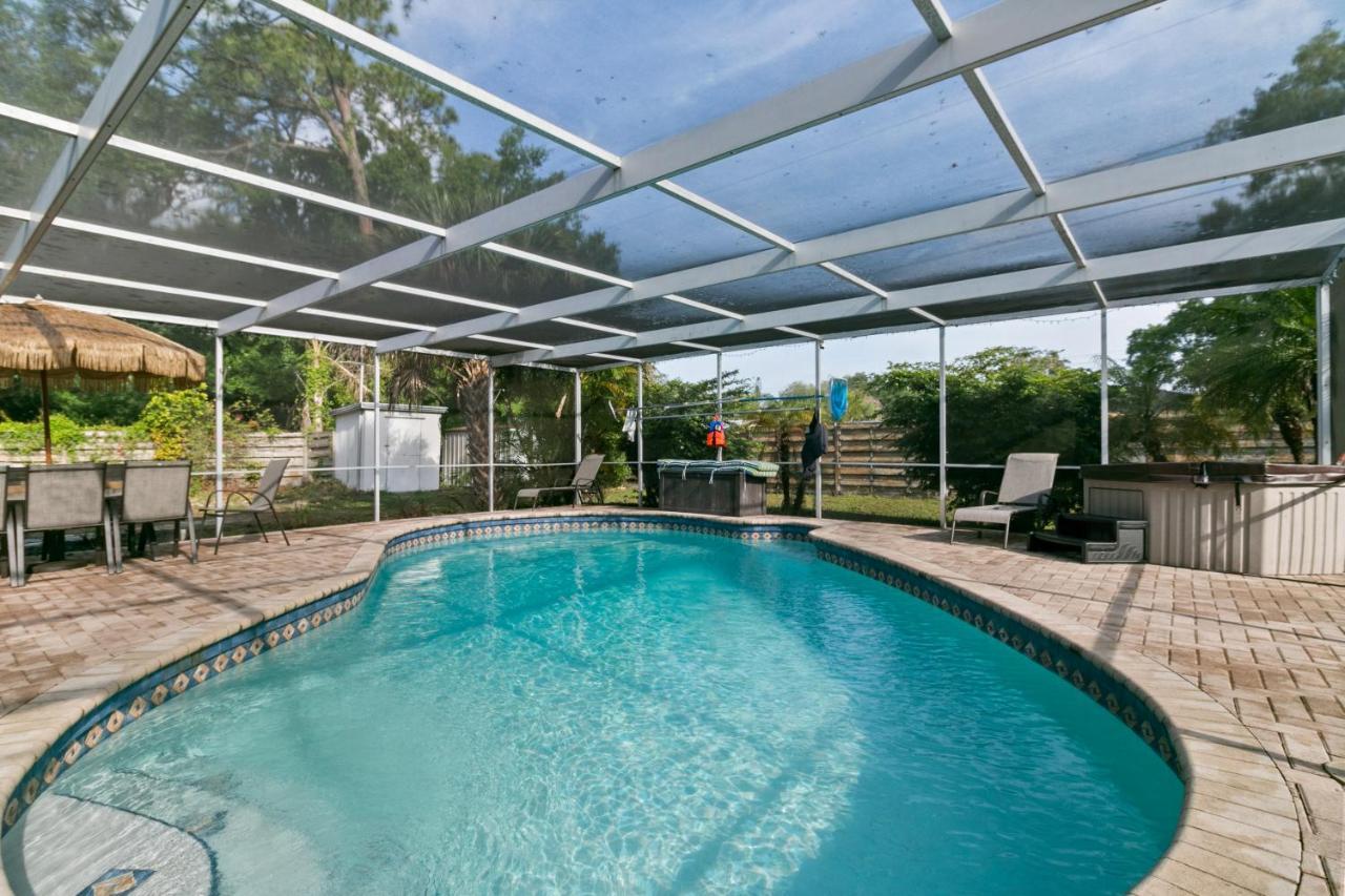 Spacious Modern House. Private Heated Pool And Spa サラソータ エクステリア 写真
